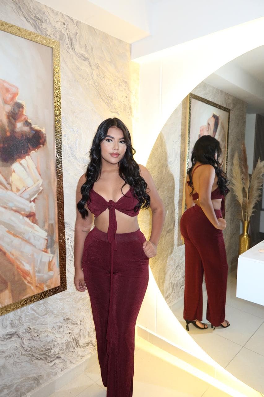 Hermosa Paisa recién llegad a la Ciudad